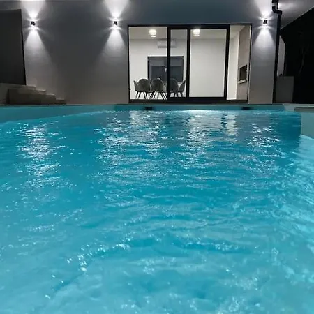 Luxury Mojito Villa